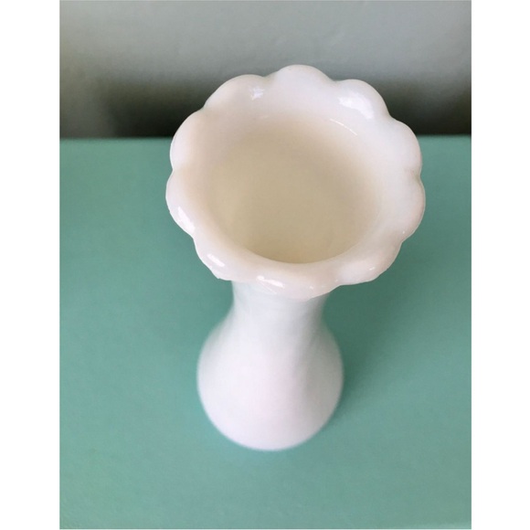 Vintage hobnail around rim milk glass flower vase ring fire milk glass bud vase - Picture 11 of 13